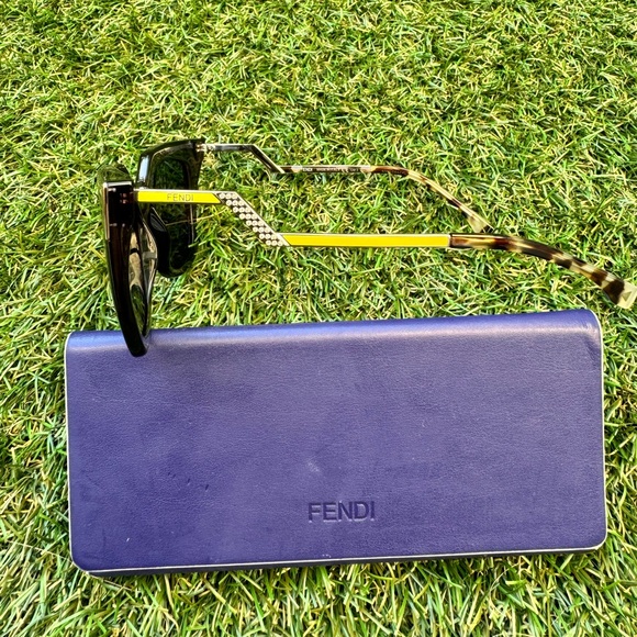 FENDI IRIDIA 52MM FF0060/S MIRRORED CAT EYE BLUE YELLOW METALLIC SUNGLASSES - Picture 6 of 13